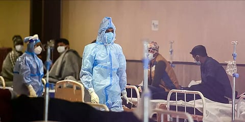 இந்தியாவில் நேற்று ஒரே நாளில் 2.58 லட்சம் பேருக்கு கொரோனா உறுதி