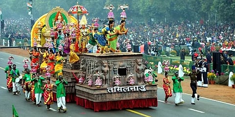 குடியரசு தின வாகன ஊர்திகள் ஏன், எப்படி, எதனால் தேர்வு செய்யப்படுகிறது? முழு விவரம்!