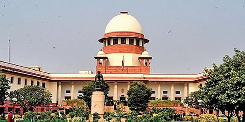 நீதிமன்ற அவமதிப்பு வழக்கு: மன்னிப்பு கோரிய அதிகாரிகள்; வழக்கை முடித்துவைத்த உச்சநீதிமன்றம்