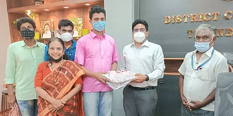 நெல்லை: மனநலம் பாதிக்கப்பட்ட பீகார் இளைஞரை மீட்டு குணப்படுத்தி பெற்றோருடன் இணைத்த ஆட்சியர்