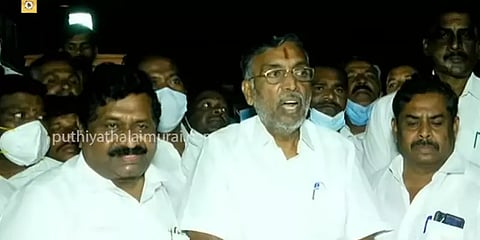 ”என் வீட்டில் பணமோ, பொருளோ கைப்பற்றப்படவில்லை”- முன்னாள் அமைச்சர் அன்பழகன்