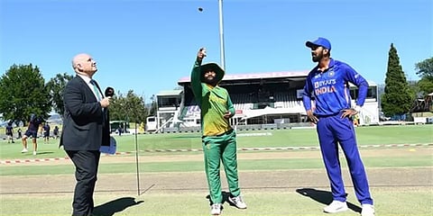 IND vs SA: இரண்டாவது ஒருநாள் போட்டியில் டாஸ் வென்ற இந்தியா பேட்டிங் தேர்வு