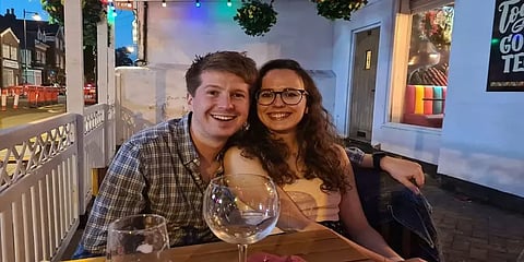 80 அடி உயரத்தில் இருந்து விழுந்த இளம்பெண் - உயிர் பிழைத்த சுவாரஸ்ய சம்பவம்