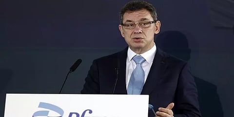 "கொரோனா தடுப்பூசியை ஆண்டுக்கு ஒருமுறை செலுத்தும் நடைமுறை" - ஃபைசர் CEO யோசனை