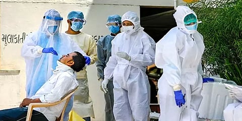 மேற்கு மண்டலத்தில் அதிகரித்த கொரோனா பாதிப்பு - மற்ற மாவட்டங்களில் குறைவு.. முழுநிலவரம்!