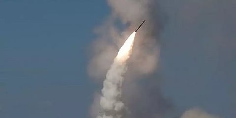 அபுதாபி மீது மீண்டும் ஏவுகணை வீசி தாக்க முயற்சி