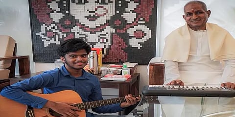 ”நான் அவரது முதல் மற்றும் ஒரே மாணவன் ” : இளையராஜாவிடம் இசை கற்கும் லிடியன் நாதஸ்வரம்