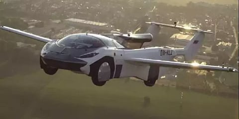 ’’காரும் நான்தான்... விமானமும் நான்தான்’’ - விரைவில் மாஸ்காட்ட வருகிறது பறக்கும் கார்!