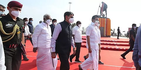 மெரினாவில் ஆளுநர் வருகையின்போது ஒலித்த `திராவிட நாடு வாழ்க’ பாடல்!