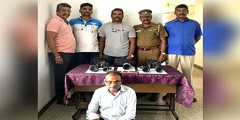 6 ஆண்டுகளாக டிமிக்கி கொடுத்த கேமரா திருடன் கைது - ஸ்கெட்ச் போட்டு பிடித்த சென்னை போலீஸ்