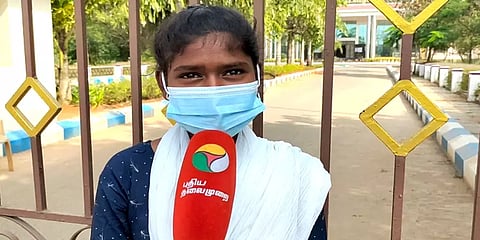 பேருந்து நிறுத்தம் செல்லும் வழியில் உள்ள டாஸ்மாக்கை அகற்றுங்க - 8ஆம் வகுப்பு மாணவி மனு