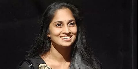 நடிகை ஷாலினி பெயரில் போலி ட்விட்டர் கணக்கு; நடிகர் அஜித்தின் மேலாளர் விளக்கம்