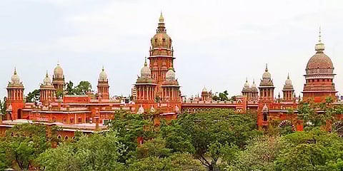 'கடமையை செய்யத்தான் ஊதியம்; ஏசி அறையில் அமர அல்ல'-ஆக்கிரமிப்பு வழக்கில் நீதிமன்றம் கருத்து