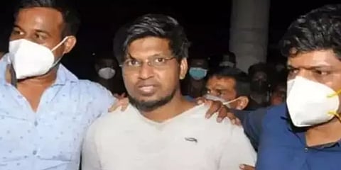 பப்ஜி மதனுக்கு சிறையில் வசதி ஏற்படுத்தித்தர லஞ்சம்? உதவி ஜெயிலர் செல்வம் சஸ்பெண்ட்