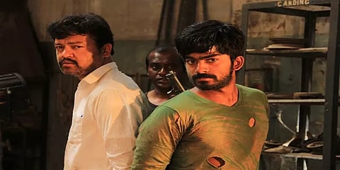 'பன்றிக்கு நன்றி சொல்லி' - ஒரு பன்றியின் சிலைக்கு இத்தனை அக்கப்போரா..? - விரைவு விமர்சனம்