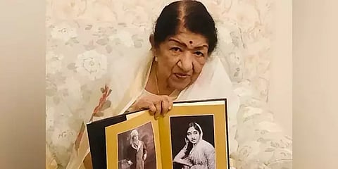 ‘காற்றில் கரைந்த தேனிசைக் குரல்’ - இந்திய இதயங்களை தொட்ட லதா மங்கேஷ்கரின் இசையுலக பயணம்!