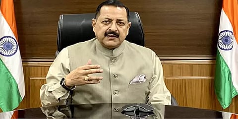 இன்று முதல் 100% பணியாளர்களுடன் மத்திய அரசு அலுவலகங்கள் இயங்கும் என அறிவிப்பு