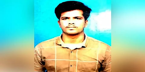 அடையாளம் தெரியாத வாகனம் மோதிய விபத்து: ரோந்து பணியில் இருந்த போலீஸ்காரர் பலி