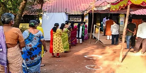 அமைதியாக நடைபெறும் கோவா தேர்தல் - புதிய கட்சிகளால் எகிறும் எதிர்பார்ப்பு