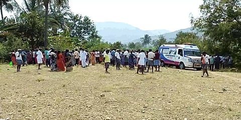 சேலம்: கணவன் மீது சந்தேகம்-பிரச்னை முற்றியதால் இரு குழந்தைகளுடன் மனைவி எடுத்த சோக முடிவு!