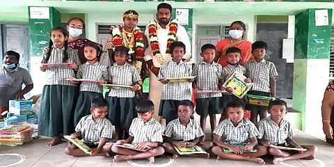 திருமணம் முடிந்த கையோடு மாணவர்களுக்கு கல்வி உபகரணங்களை வழங்கிய தம்பதியர்!