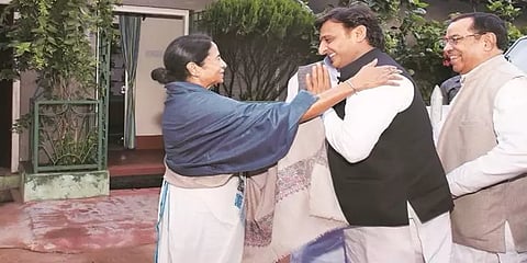 உத்தரபிரதேசத்தில் திரிணமூல் காங்கிரஸ் போட்டியிடாதது ஏன்? - மம்தா பானர்ஜி விளக்கம்