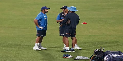 ருதுராஜுக்கு இன்றாவது வாய்ப்பு கிடைக்குமா?- தொடங்குகிறது இந்திய -மே. தீவுகள் டி20 தொடர்