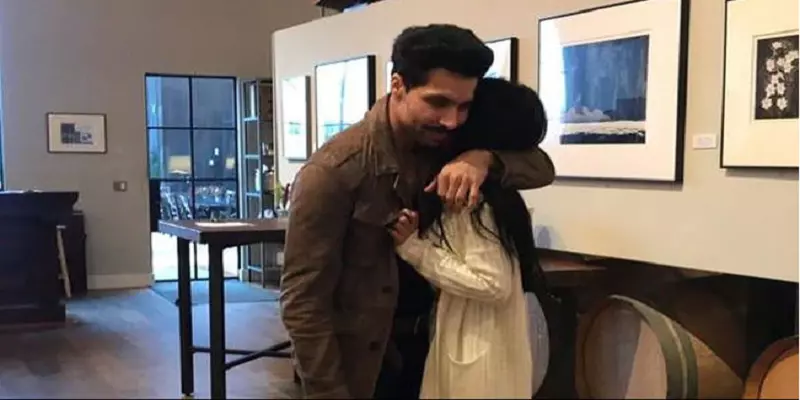 'நான் உடைந்துவிட்டேன்; மீண்டும் வா ப்ளீஸ்!' - தீப் சித்துவின் காதலி உருக்கம்