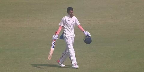 ரஞ்சிக் கோப்பை கிரிக்கெட்: அறிமுகப் போட்டியிலேயே சதம் விளாசிய யாஷ் துல்!