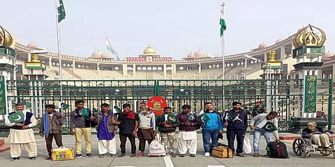 இந்திய சிறைகளில் இருந்த 12 பாகிஸ்தான் கைதிகள் விடுதலை