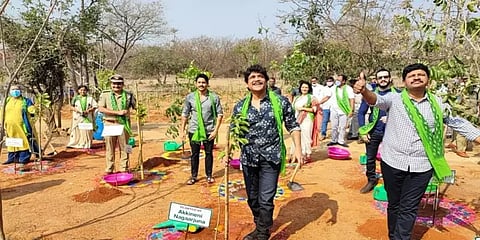 1,000 ஏக்கர் வனப்பகுதியை தத்தெடுத்த நடிகர் நாகார்ஜூனா
