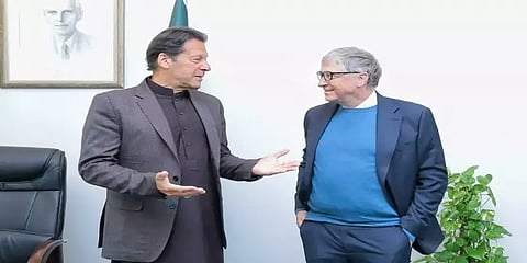 பாகிஸ்தானில் பில்கேட்ஸ் - உயரிய விருது வழங்கி கௌரவித்த அதிபர்