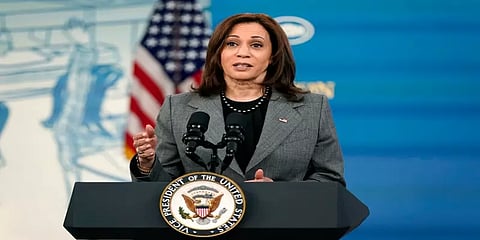 'ரஷ்யா மீது கடும் பொருளாதார தடை விதிக்க நேரிடும்' - கமலா ஹாரிஸ் எச்சரிக்கை