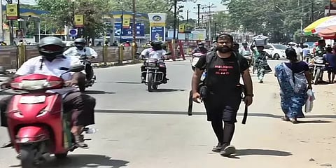 ‘இரத்தத்திற்காக யாரும் இறக்கக்கூடாது’- 21,000 கி.மீ நடைபயணம் மேற்கொள்ளும் சமூக ஆர்வலர்