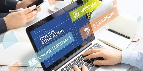 உயர்க்கல்வி பயில்வோர் எண்ணிக்கையை உயர்த்த, விரிவுபடுத்தப்படும் ஆன்லைன் பட்டப்படிப்புகள்?!