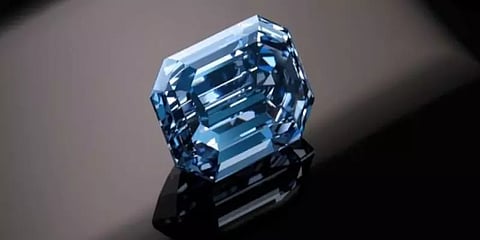 ஏலத்திற்கு வருகிறது அரியவகை நீல வைரம்