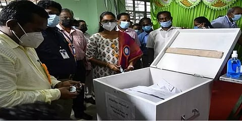 உள்ளாட்சித் தேர்தல் முடிவுகள்: பேரூராட்சிகளில் எந்த கட்சி முன்னிலை? விவரம் இங்கே