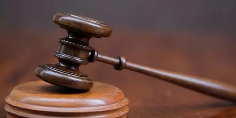 'ஐ லவ் யூ' என ஒரு முறை கூறுவது பாலியல் தொல்லை அல்ல: போக்ஸோ வழக்கில் நீதிமன்றம் தீர்ப்பு