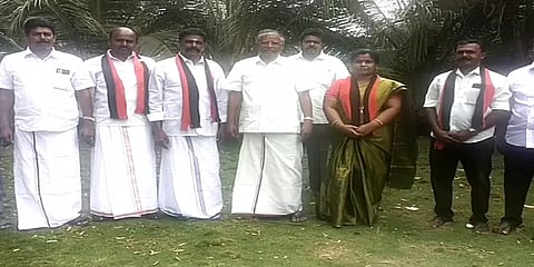 கட்சித்தாவிய 4 அதிமுக உறுப்பினர்கள் - திமுக வசமாகும் களக்காடு நகராட்சி