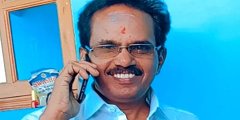 தூத்துக்குடி: திமுக பிரமுகர் வெட்டிப் படுகொலை - குற்றவாளிகளை தேடும் போலீஸார்