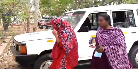 அதிக வட்டி தருவதாக ரூ. 2.75 கோடி மோசடி – 3 பெண்கள் உட்பட 4 பேர் கைது