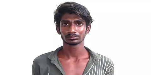 பள்ளி மாணவியை கடத்திச் சென்றதாக இளைஞர் போக்சோவில் கைது