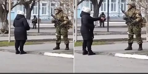 'எங்கள் நிலத்தில் என்ன செய்கிறீர்கள்?'-ரஷ்ய ராணுவ வீரர்கள் முன் சீறிய உக்ரைன் சிங்கப்பெண்!