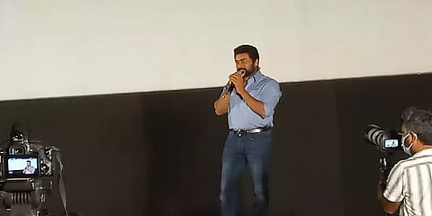 ''மாற்றத்திற்கு தயாராக இருங்கள்'' - பத்திரிகையாளர் சந்திப்பில் சூர்யா பேச்சு