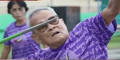 என்னா ஓட்டம் இது! 102 வயதில் தடகளப் போட்டியில் சாதித்த தாய்லாந்து நபர்