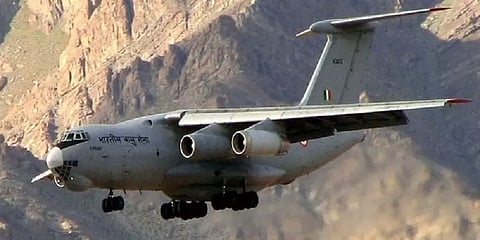 ரஷ்ய எல்லையில் இருந்தும் மீட்பு பணி: களமிறங்கிய இந்திய விமானப் படை