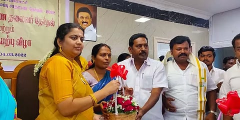 திருவாரூரில் பேரூராட்சி, நகராட்சி மன்ற தலைமை பதவிகளை முழுமையாக கைப்பற்றியது திமுக!