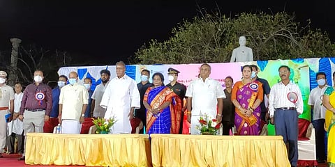 ``குழந்தைகளுக்கு தமிழ் பெயர் வைக்கும் பழக்கும் குறைந்துவிட்டது”- தமிழிசை வருத்தம்