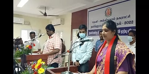 மறுக்கும் திமுக நகராட்சி தலைவர்; ‘டெட்லைன்’ கொடுத்த தங்கத்தமிழ்செல்வன்-தேனியில் பரபரப்பு