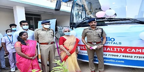 ”தமிழக காவல்துறையில் பெண்களின் பங்களிப்பு மகத்தானது” - டிஜிபி சைலேந்திர பாபு பாராட்டு